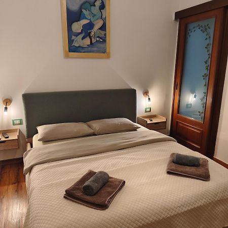 Casa Sedie Volanti Palermo Ngoại thất bức ảnh